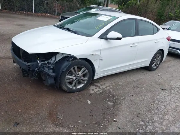5NPD84LF9JH364052 2018 HYUNDAI ELANTRA - Image 2