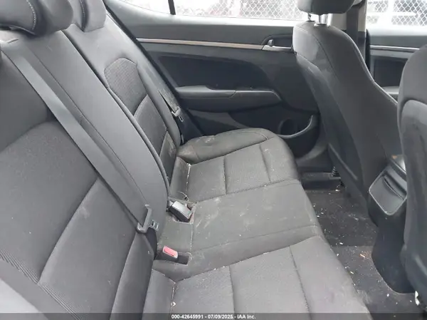5NPD84LF9JH364052 2018 HYUNDAI ELANTRA - Image 8