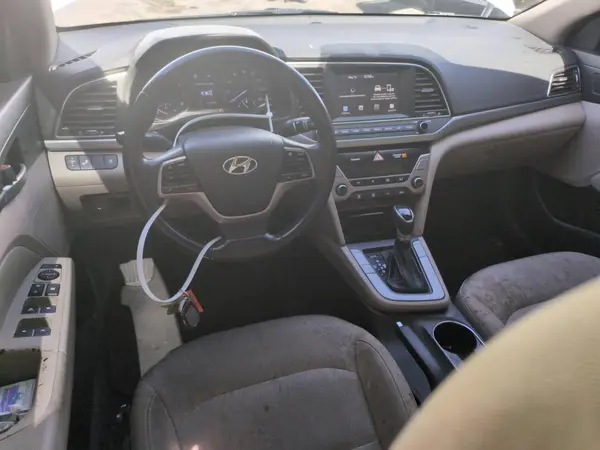 5NPD84LF9JH364357 2018 HYUNDAI ELANTRA - Image 8