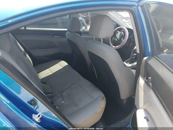 5NPD84LF9JH366352 2018 HYUNDAI ELANTRA - Image 8