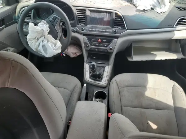 5NPD84LF9JH366982 2018 HYUNDAI ELANTRA - Image 8