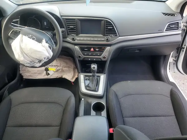 5NPD84LF9JH367825 2018 HYUNDAI ELANTRA - Image 8