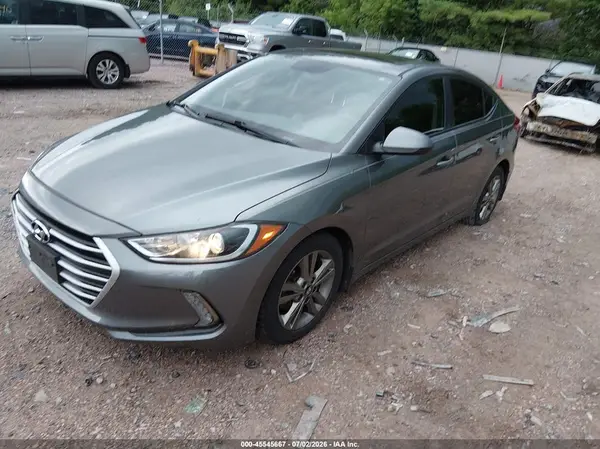 5NPD84LF9JH368084 2018 HYUNDAI ELANTRA - Image 2