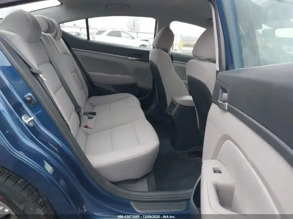 5NPD84LF9JH369509 2018 HYUNDAI ELANTRA - Image 8
