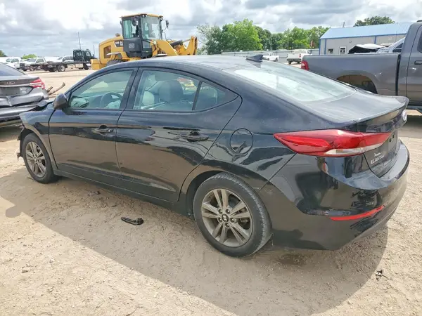 5NPD84LF9JH371387 2018 HYUNDAI ELANTRA - Image 2