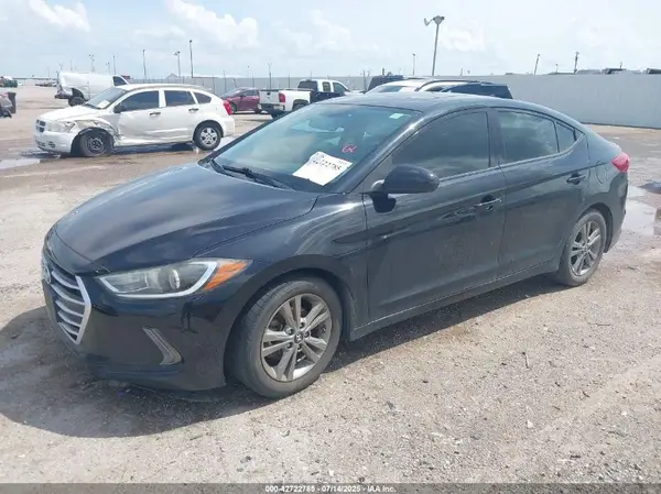 5NPD84LF9JH372491 2018 HYUNDAI ELANTRA - Image 2