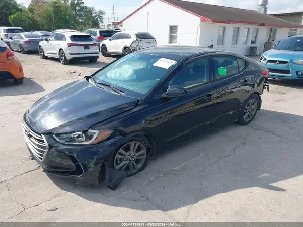 5NPD84LF9JH372653 2018 HYUNDAI ELANTRA - Image 2
