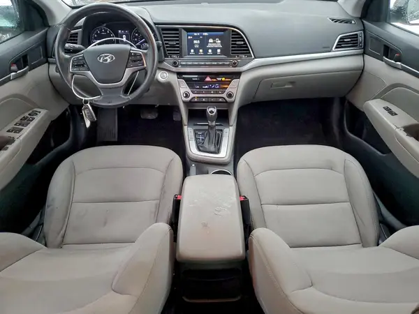 5NPD84LF9JH374113 2018 HYUNDAI ELANTRA - Image 8