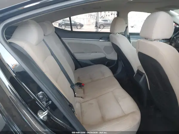 5NPD84LF9JH374287 2018 HYUNDAI ELANTRA - Image 8