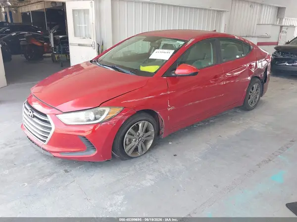 5NPD84LF9JH374855 2018 HYUNDAI ELANTRA - Image 2