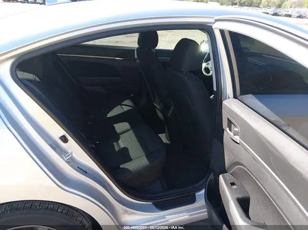 5NPD84LF9JH376086 2018 HYUNDAI ELANTRA - Image 8