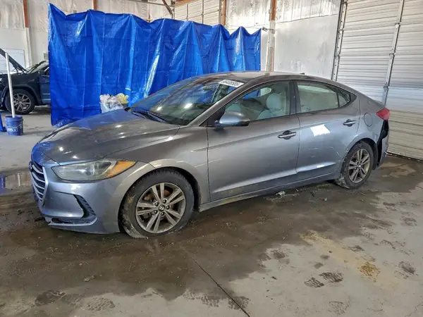 5NPD84LF9JH378422 2018 HYUNDAI ELANTRA - Image 1