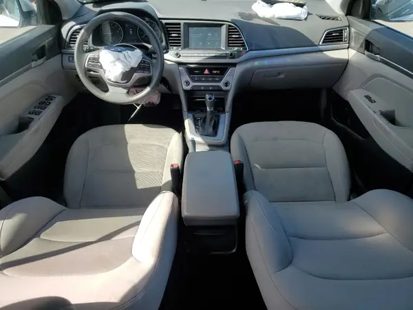 5NPD84LF9JH378985 2018 HYUNDAI ELANTRA - Image 8