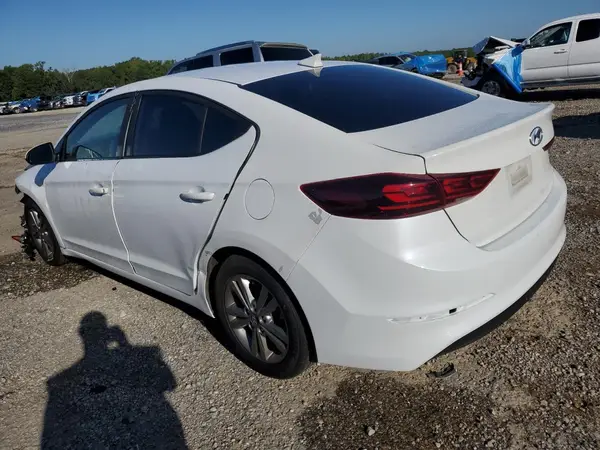 5NPD84LF9JH379277 2018 HYUNDAI ELANTRA - Image 2