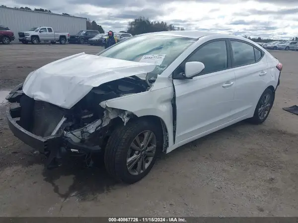 5NPD84LF9JH383829 2018 HYUNDAI ELANTRA - Image 2