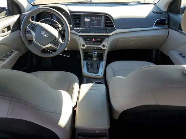 5NPD84LF9JH384205 2018 HYUNDAI ELANTRA - Image 8