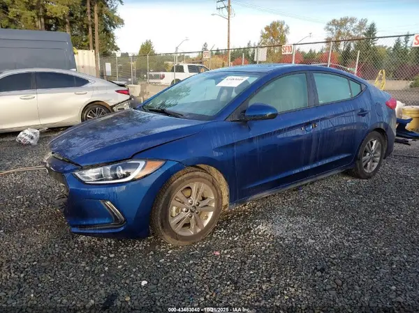 5NPD84LF9JH385581 2018 HYUNDAI ELANTRA - Image 2