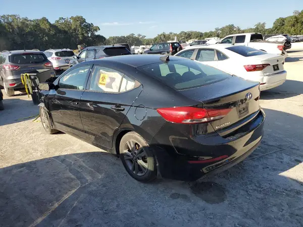 5NPD84LF9JH386455 2018 HYUNDAI ELANTRA - Image 2