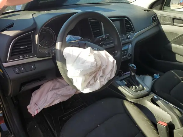 5NPD84LF9JH386455 2018 HYUNDAI ELANTRA - Image 8