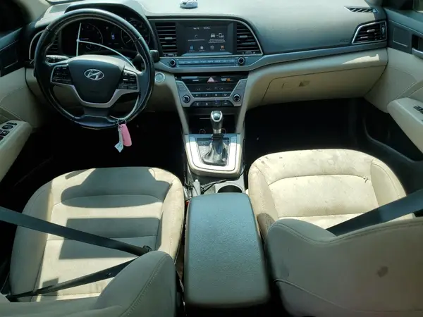 5NPD84LF9JH388688 2018 HYUNDAI ELANTRA - Image 8