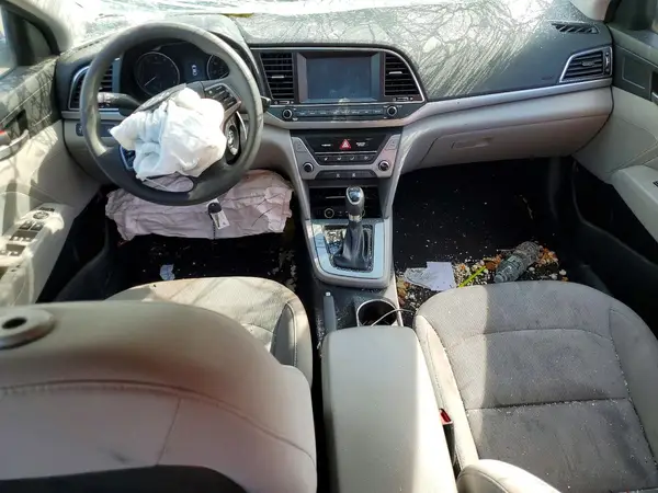 5NPD84LF9JH388724 2018 HYUNDAI ELANTRA - Image 8