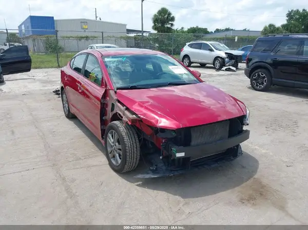 5NPD84LF9JH392062 2018 HYUNDAI ELANTRA - Image 1