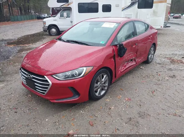 5NPD84LF9JH392420 2018 HYUNDAI ELANTRA - Image 2