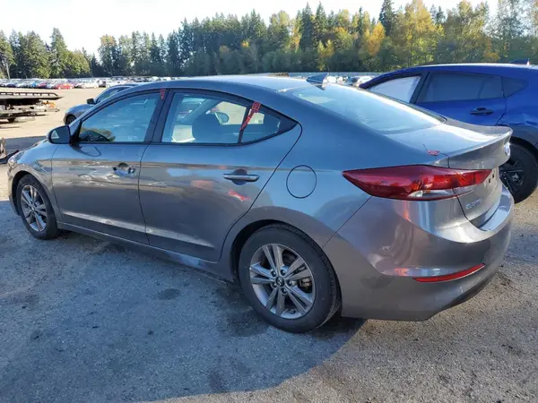 5NPD84LF9JH393678 2018 HYUNDAI ELANTRA - Image 2