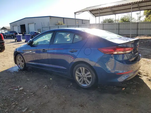 5NPD84LF9JH394085 2018 HYUNDAI ELANTRA - Image 2