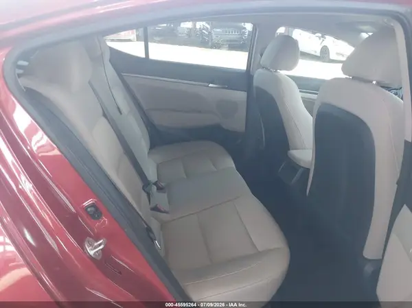 5NPD84LF9JH394121 2018 HYUNDAI ELANTRA - Image 8