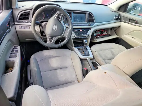 5NPD84LF9JH394698 2018 HYUNDAI ELANTRA - Image 8