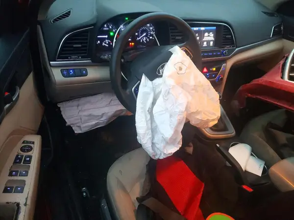 5NPD84LF9JH396726 2018 HYUNDAI ELANTRA - Image 8