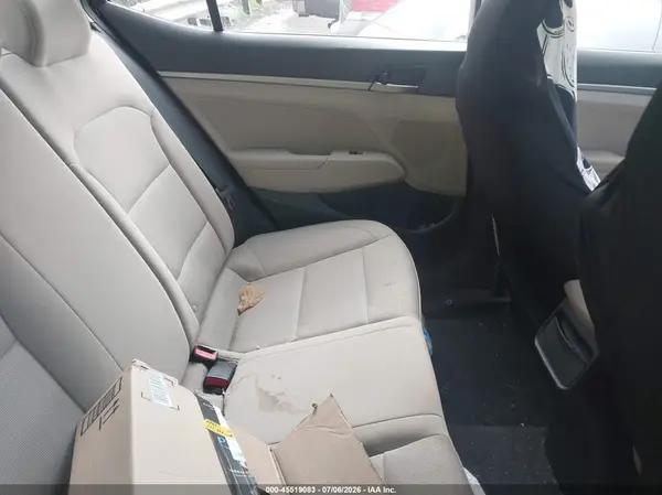 5NPD84LF9JH397715 2018 HYUNDAI ELANTRA - Image 8