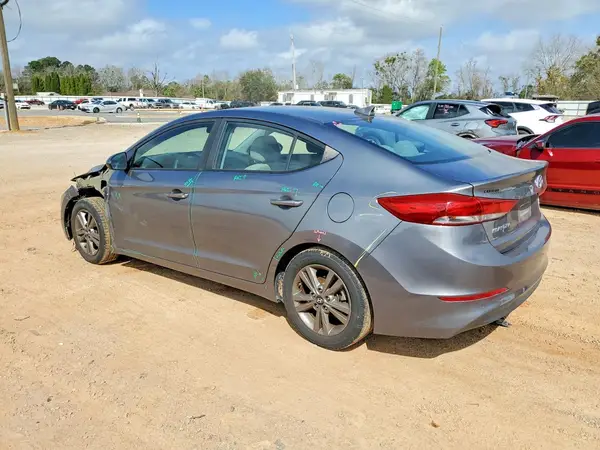 5NPD84LF9JH397794 2018 HYUNDAI ELANTRA - Image 2