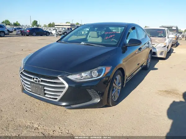 5NPD84LF9JH400483 2018 HYUNDAI ELANTRA - Image 2