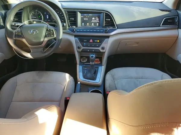 5NPD84LF9JH401746 2018 HYUNDAI ELANTRA - Image 8