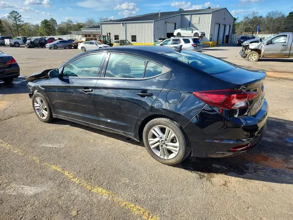5NPD84LF9KH399398 2019 HYUNDAI ELANTRA - Image 2