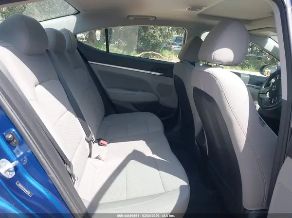 5NPD84LF9KH403756 2019 HYUNDAI ELANTRA - Image 8