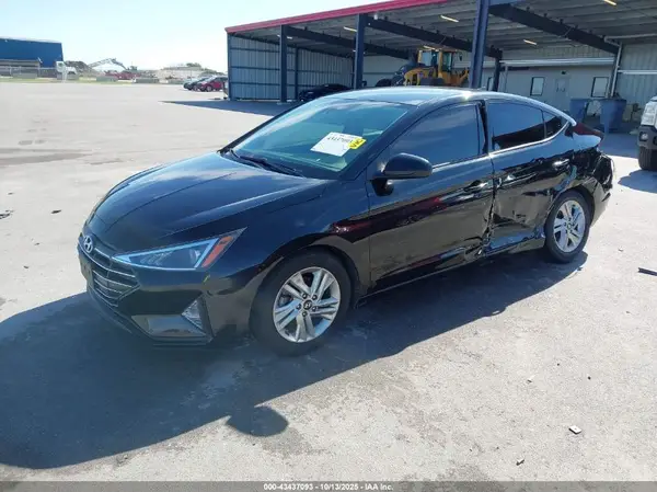 5NPD84LF9KH405684 2019 HYUNDAI ELANTRA - Image 2