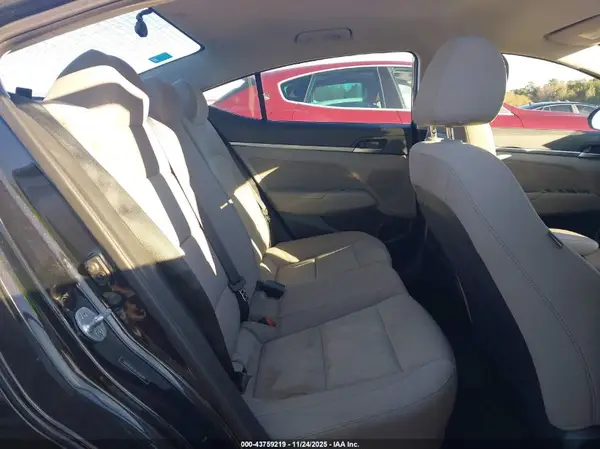 5NPD84LF9KH406060 2019 HYUNDAI ELANTRA - Image 8