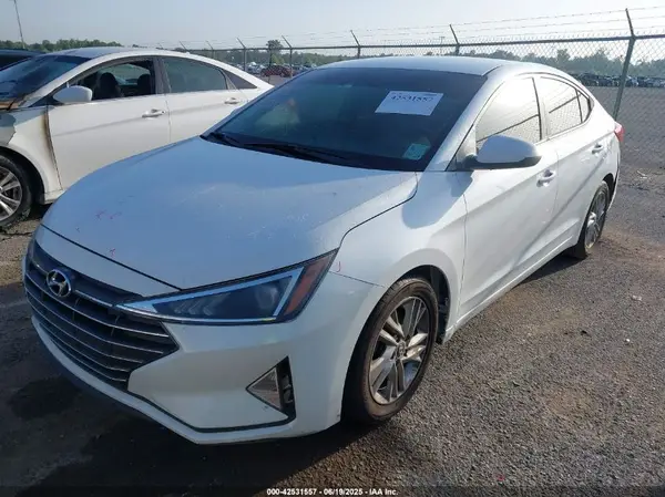 5NPD84LF9KH408889 2019 HYUNDAI ELANTRA - Image 2
