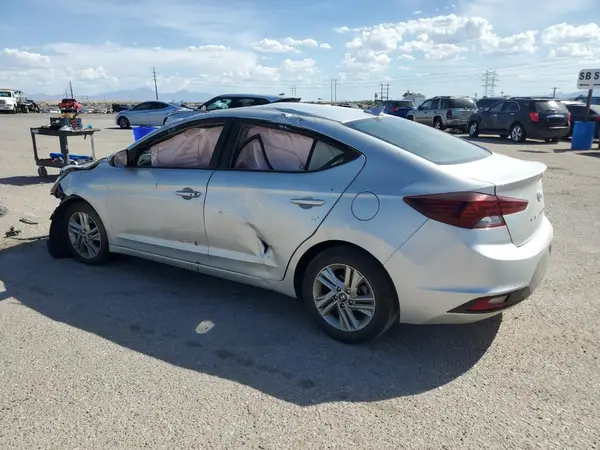 5NPD84LF9KH409184 2019 HYUNDAI ELANTRA - Image 2