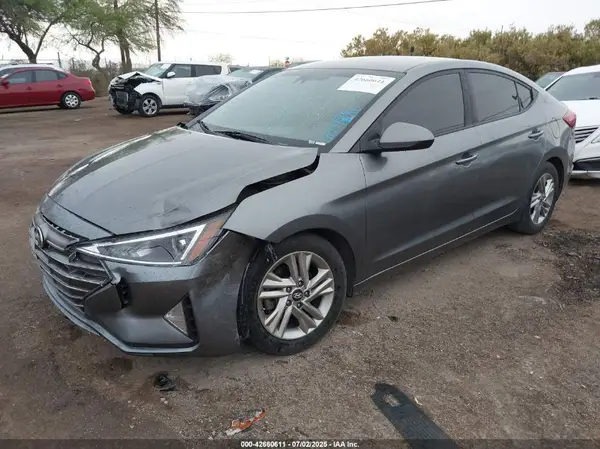 5NPD84LF9KH409380 2019 HYUNDAI ELANTRA - Image 2