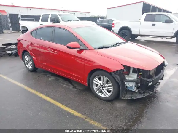 5NPD84LF9KH413719 2019 HYUNDAI ELANTRA - Image 1
