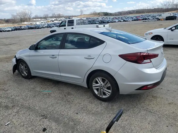 5NPD84LF9KH419343 2019 HYUNDAI ELANTRA - Image 2