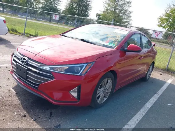 5NPD84LF9KH420315 2019 HYUNDAI ELANTRA - Image 2