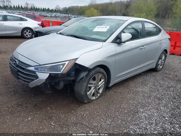 5NPD84LF9KH428804 2019 HYUNDAI ELANTRA - Image 2