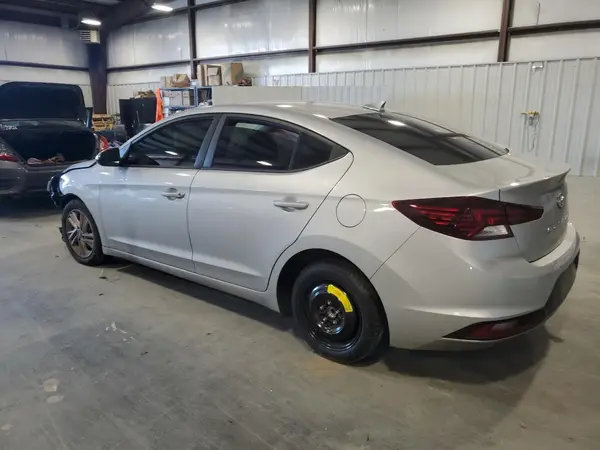 5NPD84LF9KH428947 2019 HYUNDAI ELANTRA - Image 2
