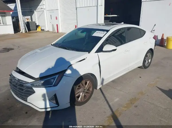 5NPD84LF9KH435722 2019 HYUNDAI ELANTRA - Image 2