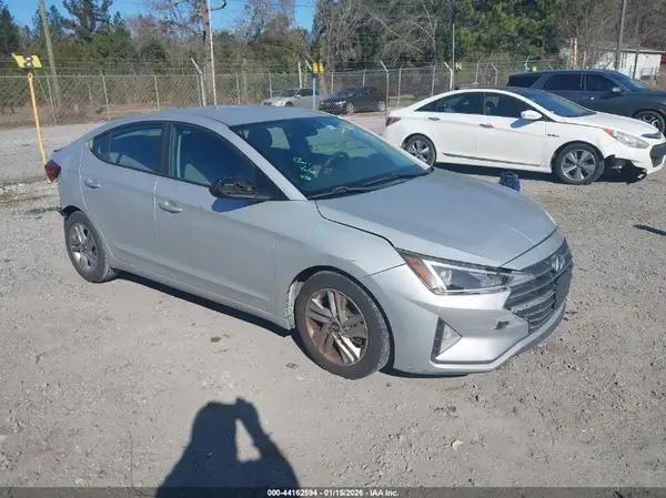 5NPD84LF9KH444615 2019 HYUNDAI ELANTRA - Image 1